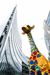 Naklejka premium Deutschland, Berlin: Lego Giraffe in der Nähe vom Lego Store in Berlin