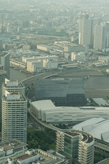 横浜ランドマークタワー展望台から望むみなとみらいの都市景観