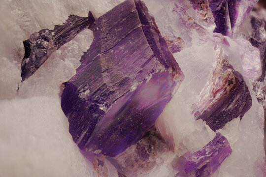 Macro clinohore crystals with iridescent sheen from Biser deposit, Perm Krai- rare mineral beauty for collectors and geologists. 3.7X magnification
