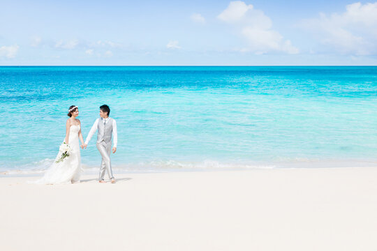 海外ブライダル　海　ウェディング

