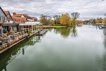 Fototapeta premium Goring-on-Thames