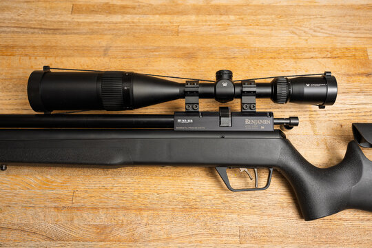 Benjamin Marauder .25 Cal Huma Air regulated Synthetic Stock PCP Airgun Rifle Pellet Gun