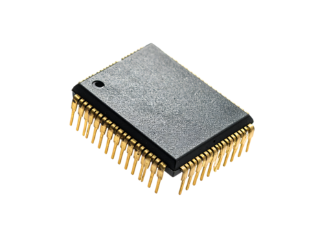 精密な金属端子が輝くマイクロ回路チップ|背景なし・透過PNG・コピースペース