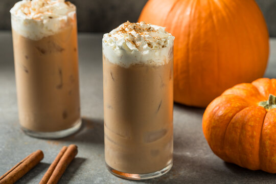 Sweet Homemade Iced Pumpkin Spiced Latee PSL