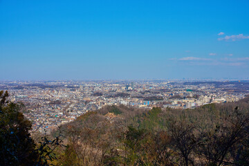 東京都八王子市高尾町(高尾山)の金比羅台園地から東側の眺望(八王子市街,都心方面)