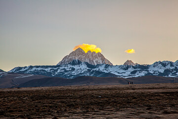 Snow mountains in the west of Sichuan province, Daerpu area, Xiaojin County, Ngawa Tibetan and Qiang Autonomous Prefecture, China
