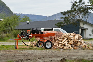 hächsler, hechsler, bauholz, brennholz, holzverabreitung, feuerholz, spalter, holzspallter,...