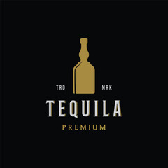 Vintage mexican agave plant logo template design for traditional tequila drink.