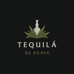 Vintage mexican agave plant logo template design for traditional tequila drink.