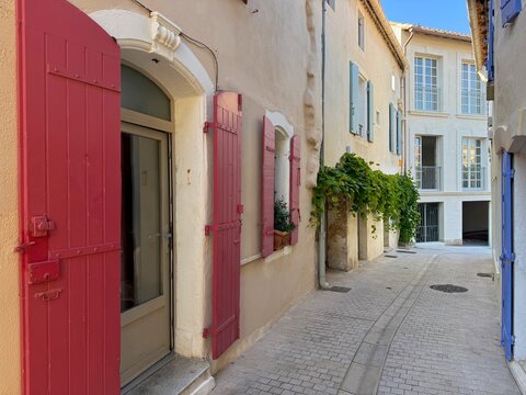 Fototapeta Traditional French houses in an Empty street, St Remy de Provence, Bouches-du-Rhone, France