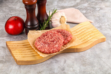 Raw round beef cutlet minced meat