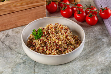 Boiled quinoa cereal in the bowl