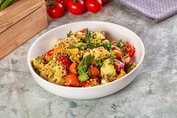 Salad with quinoa asparagus avocado