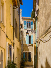 Journey to Arles' Past: Captivating Street Views of the Old Village