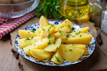 A plate of boiled potatoes
