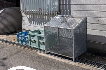 賃貸物件に設置されたゴミステーション