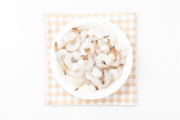 Peeled shrimp is the meat of shrimp with the shell removed.
