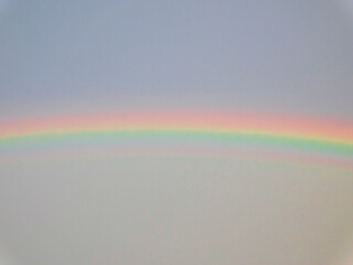 Der Regenbogen bei Sonnenaufgang