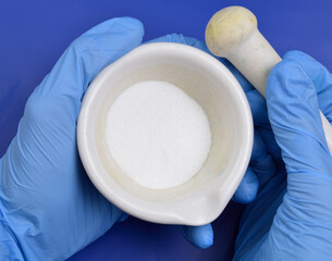 Cystine is the oxidized derivative of the amino acid cysteine.