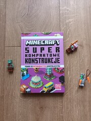 Naklejka premium MINECRAFT SUPER KOMPAKTOWE KONSTRUKCJE Book Featuring Minecraft Mini Figures and Building Blocks