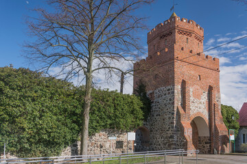 Trzcińsko Zdrój-brama Oławska