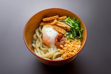 伊勢うどん　Ise udon is a thick udon noodle 