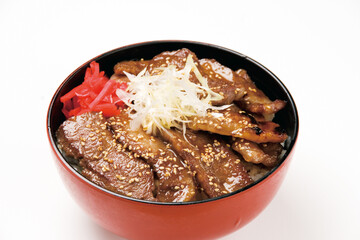 食堂の牛カルビ丼