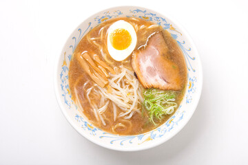 食堂の醬油ラーメン