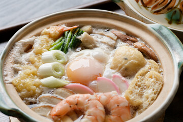 鍋焼きうどん