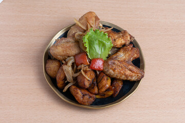 Pilons de poulet Alloco, plat traditionnel africain