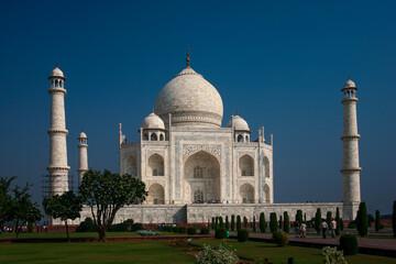 Obraz premium taj mahal in agra india