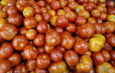 Close-Up of Fresh Red Tomatoes at Market Stall