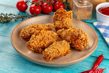 Golden crispy fried chicken wings
