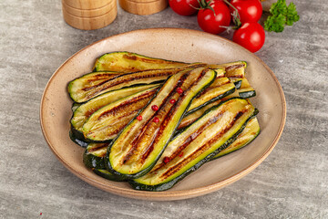 Grilled young zucchini for snack