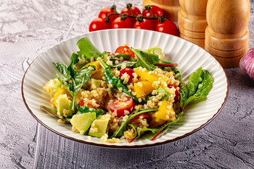 Bilgur tabuleh salad with vegetables