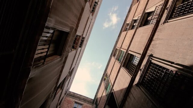A journey in Old Barcelona