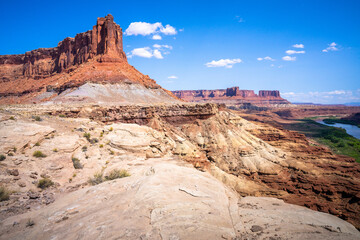 Fototapeta premium hiking near moab in canyonlands island in the sky in utah, usa