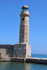 Leuchtturm im Hafen von Rethymnon auf Kreta