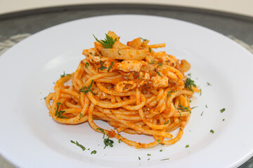 Close-Up of Appetizing Spaghetti with Chicken and Sauce