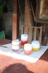 Refreshing beverages in aesthetic glasses for summer parties, perfect for lifestyle blogs and vibrant social media content, showcasing a delicious treat