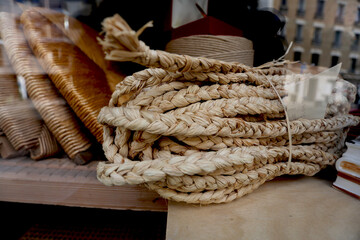 Jonc naturel tressé pour réparation de chaises et rempaillage