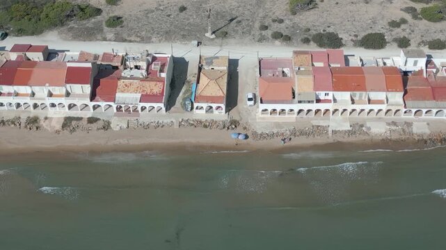 Playa del Pinet y Babilonia en Santa Pola y Guardamar , en Alicante , Valencia , España
