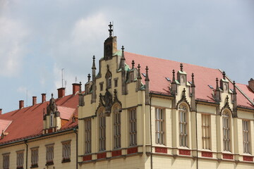 Obraz premium Panoramic View of Red Rooftops in Wrocław City