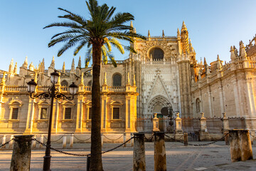 Fototapeta premium Seville Cathedral on Triumph square, Spain