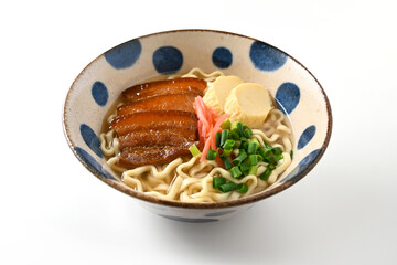 沖縄そば（三枚肉）