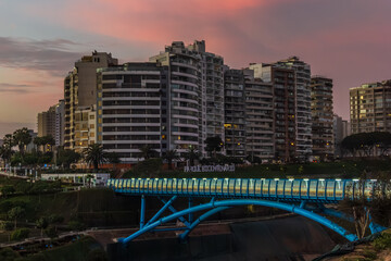 Fototapeta premium Bridge of Peace at sunset, Barranco - Lima, Peru