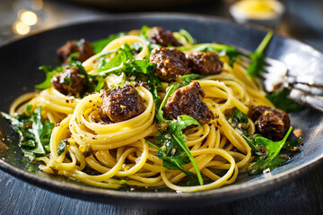 Linguine with Meatballs and Arugula