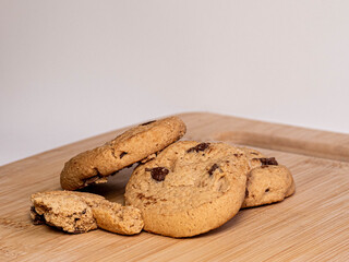 chocolate chip cookies