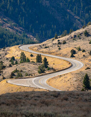 Winding drive through the Big Horn mountains