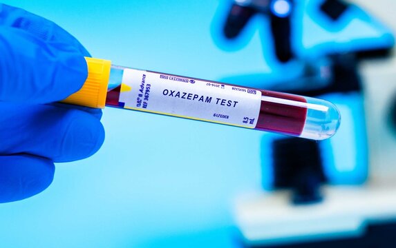 Identifies oxazepam, a benzodiazepine used to treat anxiety